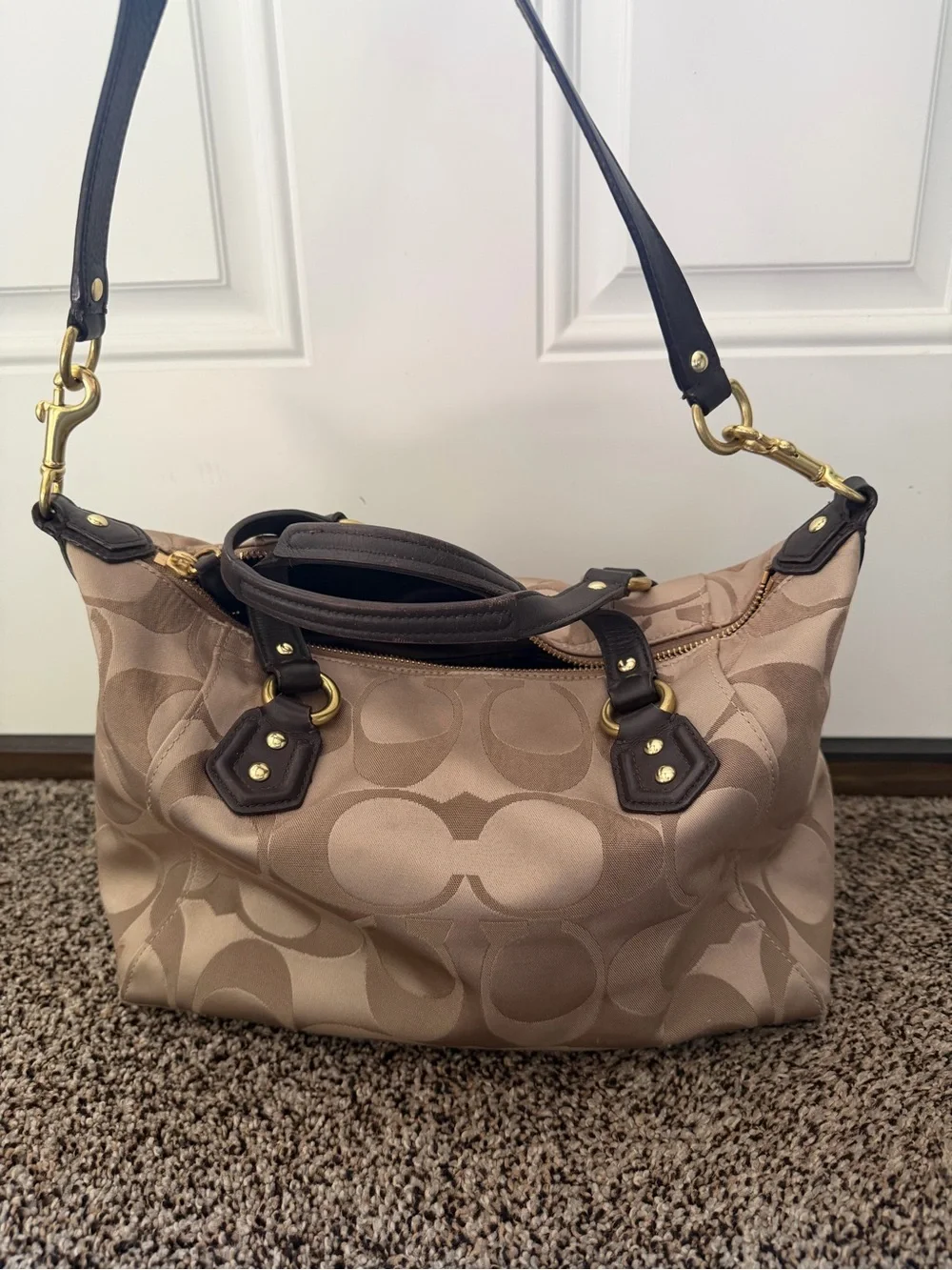 Coach Signature Buckle Satchel Bag Tan Brown Convertible Shoulder Bag
